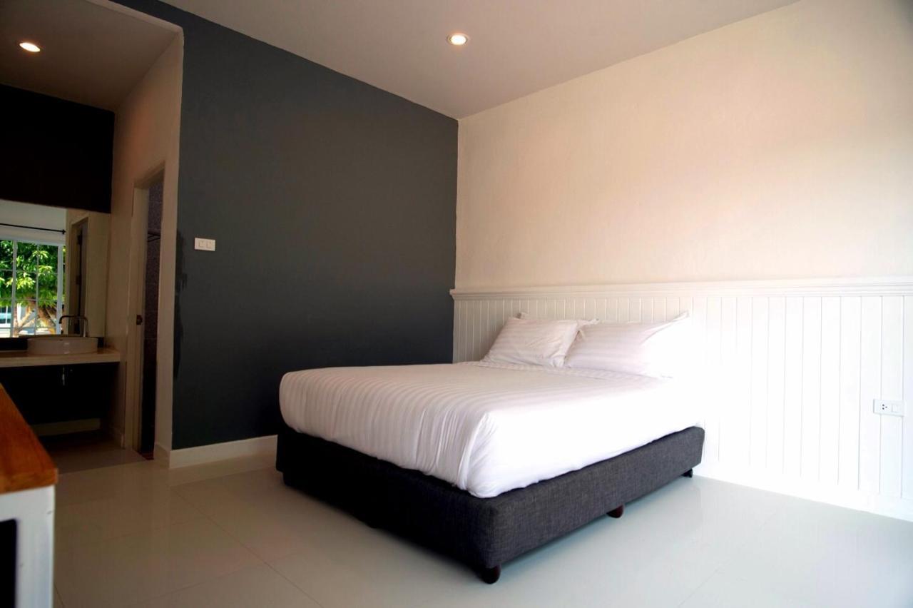 Bhive Hotel Nakhon Phanom Exterior foto